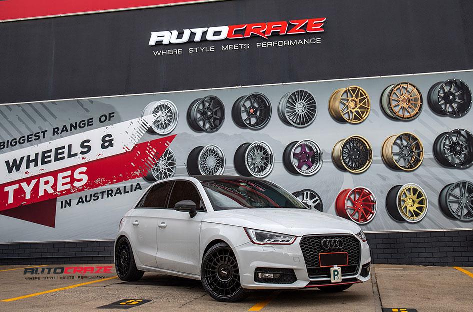 AUDI A1 LAS R MATTE BLACK